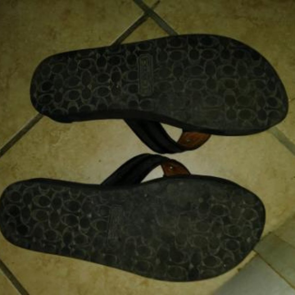 COACH BLACK SHOES SIZE 8 1/2